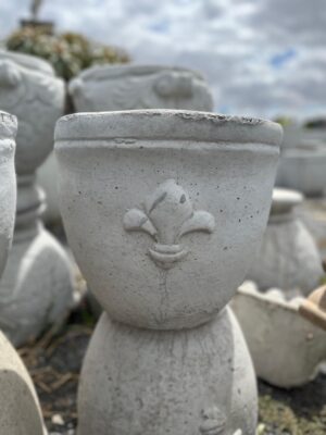 Pots 335