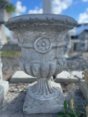 Pots 148