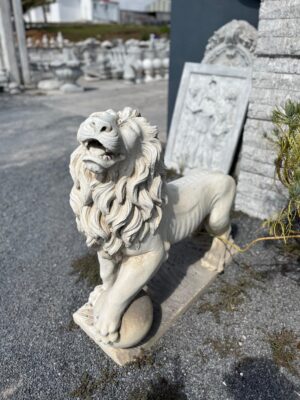 Ornamental Animals 528
