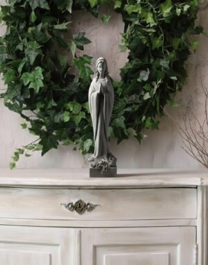 Ornamental Religion 272